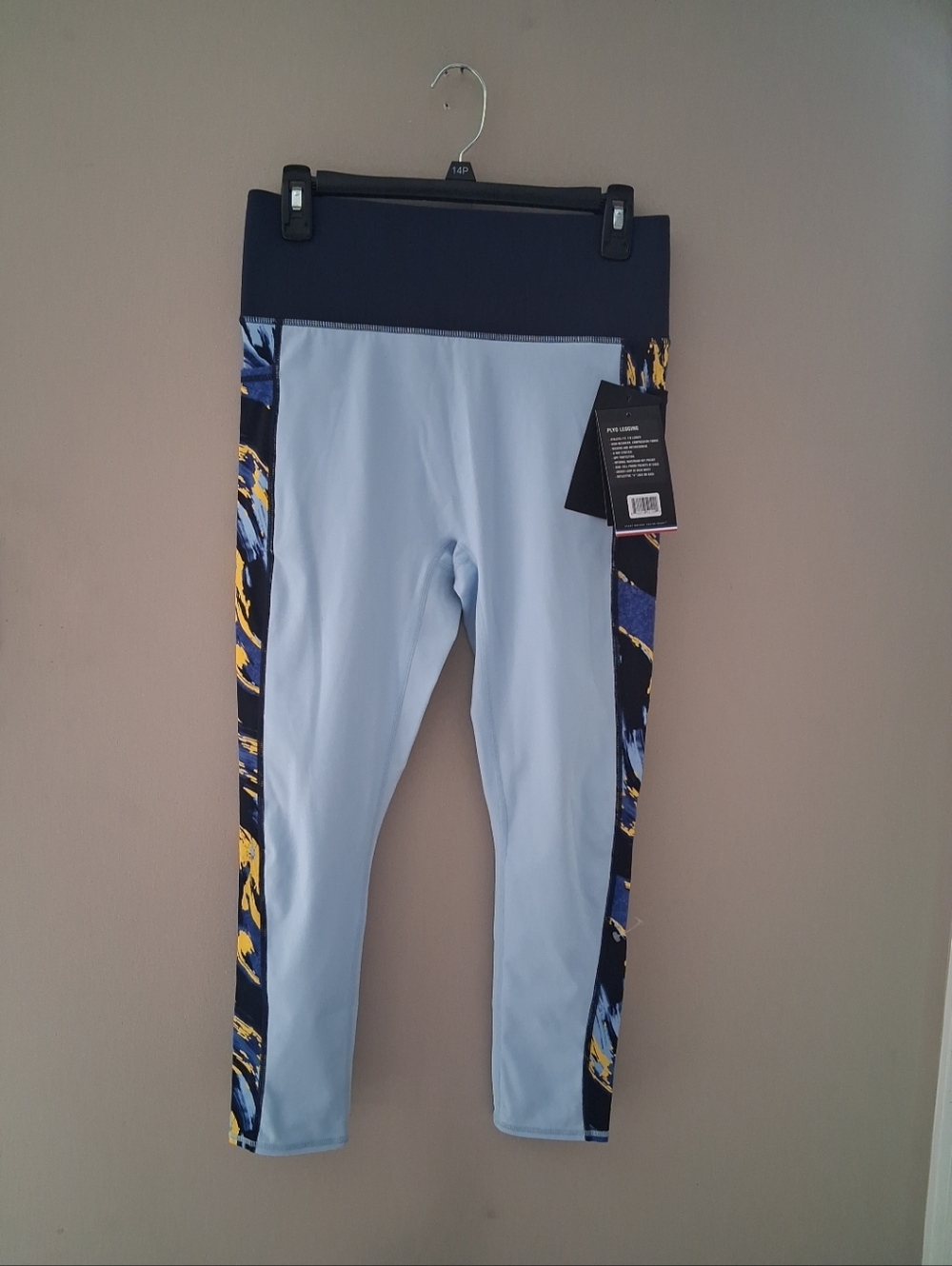 Women FourLaps Plyo Light Blue Athletic Leggings with Navy Waistband Size M